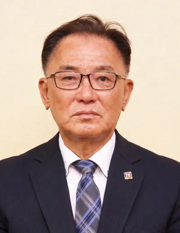 取締役相談役 内間 康将