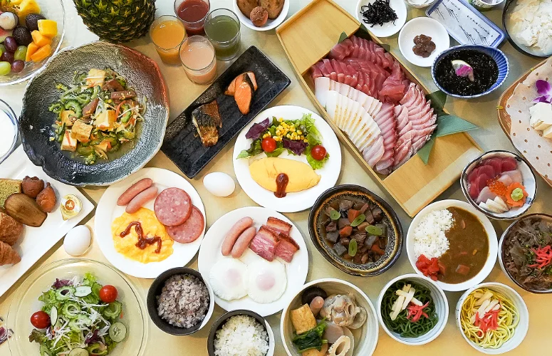 島料理を堪能できる朝食ビュッフェ
